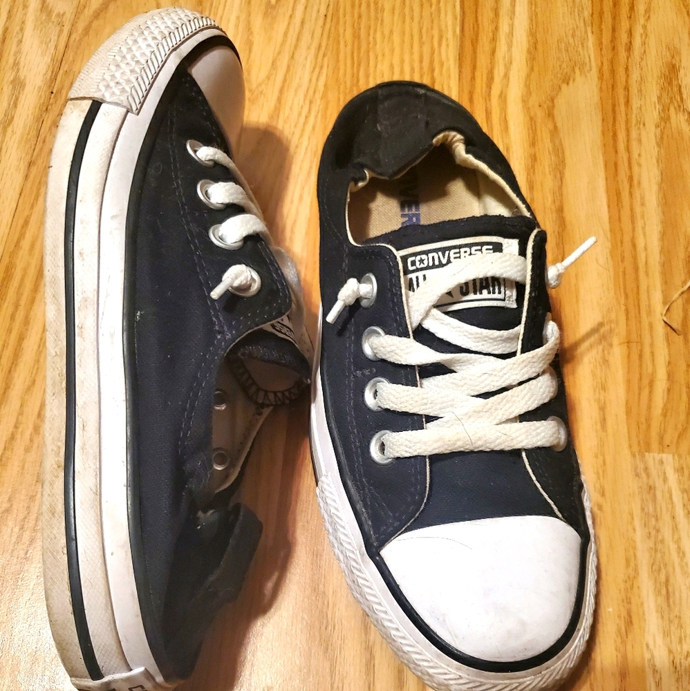 Tennis Shoes